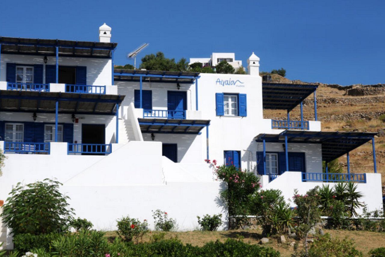 Aigaion Aetherium Apartments Λιβαδάκια Εξωτερικό φωτογραφία